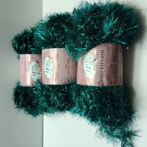Yarn Bee Gilt Eyelash Yarn  *Bundle of 3 Skeins*   KELLY Green Color 2005
